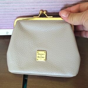 Dooney & Bourke Kisslock Coin Purse In Pebbled Gray Leather